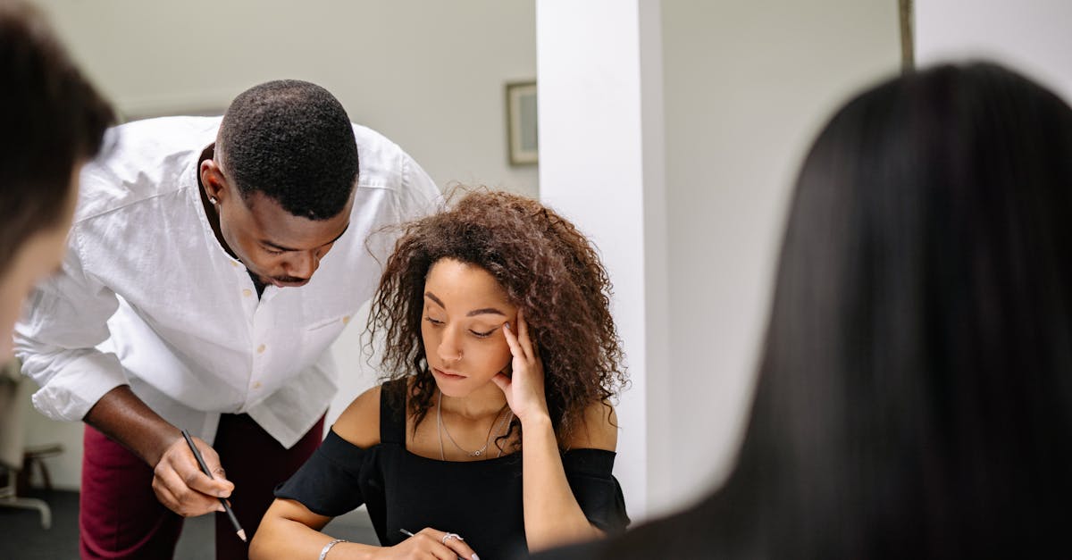 Por que sua empresa vende bem, mas não sobra dinheiro? 2 empresa rica dono quebrado — Como uma empresa rica enfrenta a falência do seu dono. Por que sua empresa vende bem, mas não sobra dinheiro?